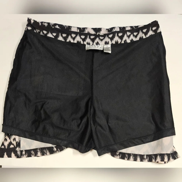 AW Golf Allyson Whitmore black Abtract print athletic Sport golf skort size 16 - Picture 9 of 11